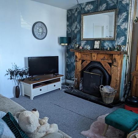 Cosy Cottage With Sea & Mountain Views Carnlough Luaran gambar